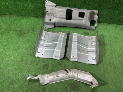 แผ่นกันความร้อนท่อไอเสีย SUBARU LEGACY OEM 59024AG071 59024AG061 59024AG002 BL9 BL5 BLE 2008 EJ253 AT
