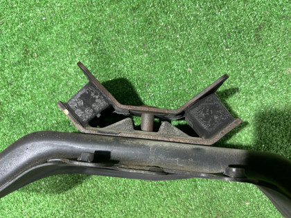 变速箱横梁 SUBARU LEGACY OEM 41011AE000, 41022AE120 BE5 BH5 2002 EJ206 AT