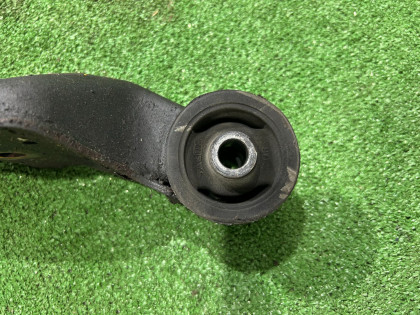 差速器支座 SUBARU LEGACY OEM 41310AE002 BE5 2002 EJ206 AT