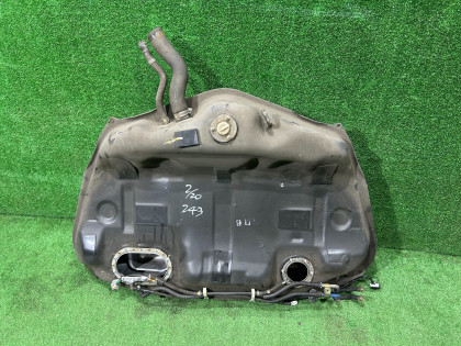 油箱 42012AE010 SUBARU LEGACY