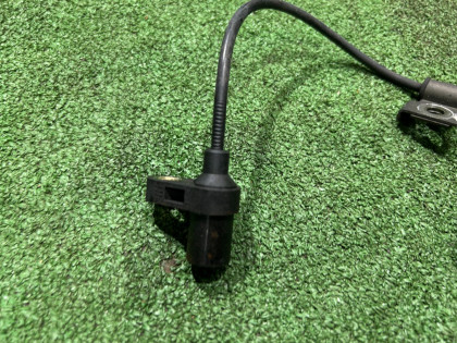 Left front ABS sensor SUBARU LEGACY OEM 27540AE010 BE5 2002 EJ206 AT