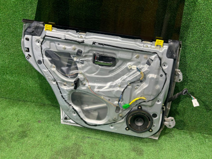 Porta traseira esquerda SUBARU LEGACY OEM 60400AE410 BE5 2002 SILVER 01G
