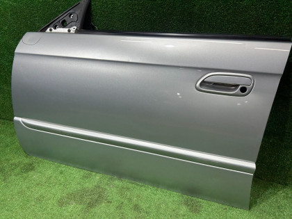 Puerta delantera izquierda SUBARU LEGACY OEM 60009AE010 BE5 2002 SILVER 01G