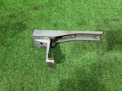 后保险杠防撞梁 SUBARU LEGACY OEM 57711AE030 57714AE030 BE5 2002 SILVER 01G