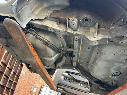 车身后段 Rear Cut SUBARU LEGACY OEM 51410AE001, 51410AE012 52401AE002 52122AE180 BE5 2002 SILVER 01G