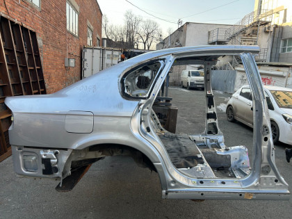 车身后段 Rear Cut SUBARU LEGACY OEM 51410AE001, 51410AE012 52401AE002 52122AE180 BE5 2002 SILVER 01G