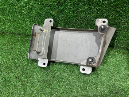 Friso sob o farolim traseiro esquerdo SUBARU LEGACY OEM 51473AE011 BE5 2002 SILVER 01G