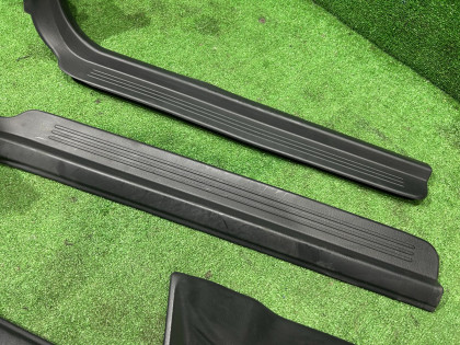 Sill trims SUBARU LEGACY OEM 94060AE000ML 94060AE010ML 94061AE120ML 94061AE010ML BE5 2002 SILVER 01G