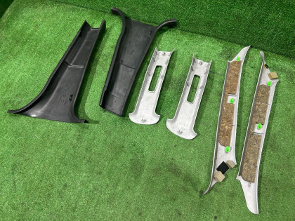 ピラートリム SUBARU LEGACY OEM 94010AE000OB, 94010AE010OB, 94022AE020ML, 94022AE030ML BE5 2002 SILVER 01G