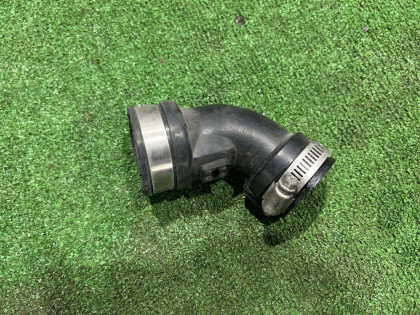 ท่ออินเตอร์คูลเลอร์ Левый SUBARU LEGACY OEM 14462AA290 BE5 BH5 2002 EJ206 AT