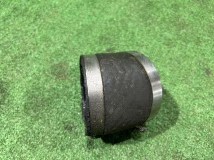 ท่ออินเตอร์คูลเลอร์ центр SUBARU LEGACY OEM 21869AA080 BE5 BH5 2002 EJ206 AT