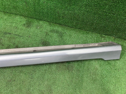 Faldón izquierdo SUBARU LEGACY OEM 96051AE010TG BE5 2002 SILVER 01G