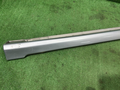 右サイドシル SUBARU LEGACY OEM 96051AE000TG BE5 2002 SILVER 01G