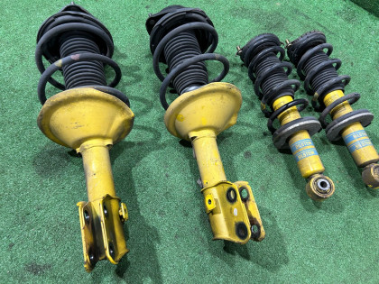 Struts bilstein SUBARU LEGACY OEM 20310AE220 20310AE230 20365AE070 20330AE130 BE5 BH5 2002 EJ206 AT