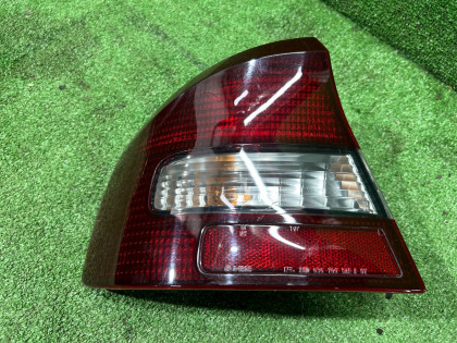 ไฟท้ายซ้าย 84201AE05A SUBARU LEGACY