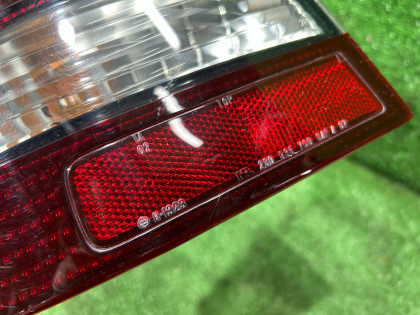 Left tail light SUBARU LEGACY OEM 84201AE05A BE5 2002