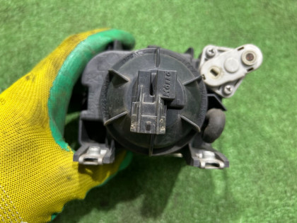 Фара противотуманная левая SUBARU LEGACY OEM 84501AE190 BE5 2002