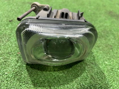 Faro antiniebla izquierdo 84501AE190 SUBARU LEGACY
