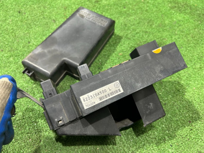 Fuse box SUBARU FORESTER OEM 82231SA500 SG5 2007 EJ205 AT