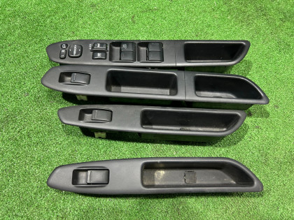 车窗控制模块 83071SA120 83071SA160 SUBARU FORESTER