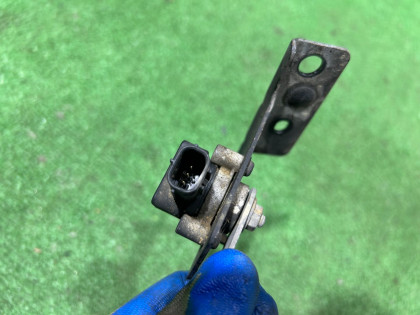 前大灯高度传感器 SUBARU FORESTER OEM 84021SA000 SG5 2007