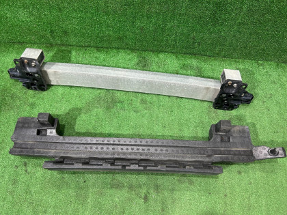 前保险杠防撞梁 SUBARU FORESTER OEM 57712SA240 57705SA060 SG5 2007