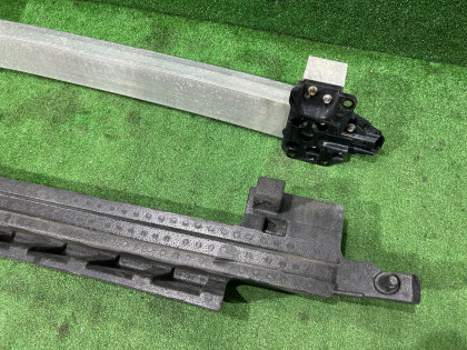 前保险杠防撞梁 SUBARU FORESTER OEM 57712SA240 57705SA060 SG5 2007