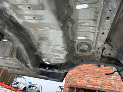 リアボディセクション Rear Cut SUBARU FORESTER OEM 51439SA0029P 51439SA0129P 52120FC201 SG5 2006 BLACK 32J 32J