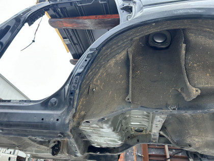 リアボディセクション Rear Cut SUBARU FORESTER OEM 51439SA0029P 51439SA0129P 52120FC201 SG5 2006 BLACK 32J 32J