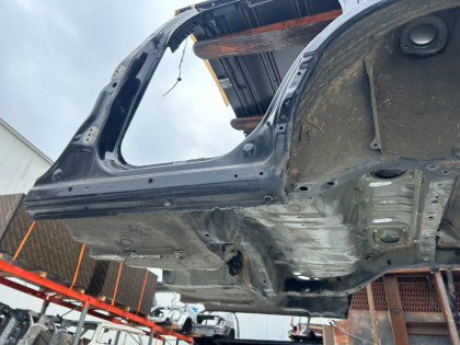 リアボディセクション Rear Cut SUBARU FORESTER OEM 51439SA0029P 51439SA0129P 52120FC201 SG5 2006 BLACK 32J 32J