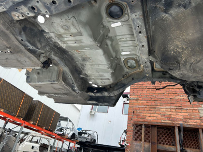 リアボディセクション Rear Cut SUBARU FORESTER OEM 51439SA0029P 51439SA0129P 52120FC201 SG5 2006 BLACK 32J 32J