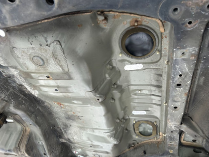 リアボディセクション Rear Cut SUBARU FORESTER OEM 51439SA0029P 51439SA0129P 52120FC201 SG5 2006 BLACK 32J 32J