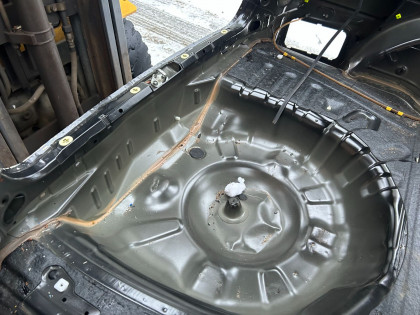 リアボディセクション Rear Cut SUBARU FORESTER OEM 51439SA0029P 51439SA0129P 52120FC201 SG5 2006 BLACK 32J 32J
