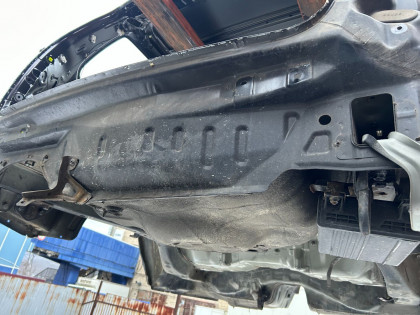 リアボディセクション Rear Cut SUBARU FORESTER OEM 51439SA0029P 51439SA0129P 52120FC201 SG5 2006 BLACK 32J 32J