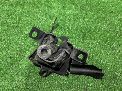 Замок капота SUBARU FORESTER OEM 57310SA030 SG5 2007 BLACK 32J 32J
