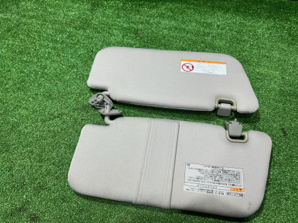サンバイザー SUBARU FORESTER OEM 92011SA191NE 92011SA181NE SG5 2007 BLACK 32J 32J