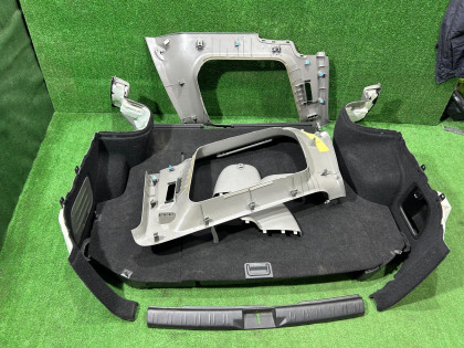 แผงบุห้องเก็บของท้าย 94027SA060JA 94027SA050JA 94015SA040ND 94015SA050ND SUBARU FORESTER