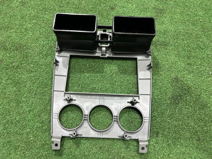 กรอบวิทยุ черная дефект SUBARU FORESTER OEM 66060SA200 SG5 2007 BLACK 32J 32J