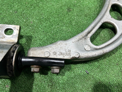 前摆臂 аллюминий SUBARU FORESTER OEM 20202SA120 20202SA051 SG5 2007 EJ205 AT