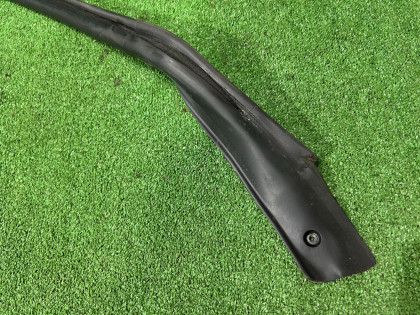 Borracha da porta direita SUBARU FORESTER OEM 63521SA000 SG5 2007 BLACK 32J 32J