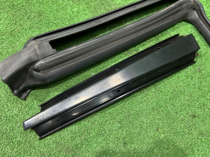 Borracha da porta direita SUBARU FORESTER OEM 63521SA000 SG5 2007 BLACK 32J 32J