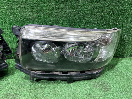 ไฟหน้า SUBARU FORESTER OEM 84002SA121 84002SA131 SG5 2006