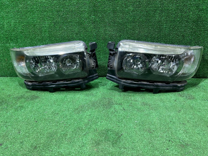 ไฟหน้า SUBARU FORESTER OEM 84002SA121 84002SA131 SG5 2006