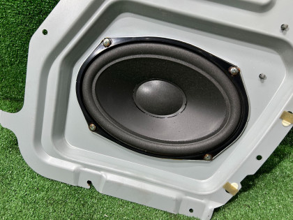 Subwoofer SUBARU FORESTER OEM 86301SA080 SG5 2007
