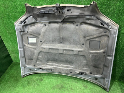 Capó SUBARU LEGACY LANCASTER OEM 57229AE000 BH9 2000 ARCTIC SILVER M/ GREY 9G9 9G9