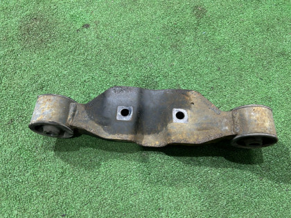 Differential mount SUBARU LEGACY OEM 41310AE012 BE5 BH5 2002 EJ208 MT5