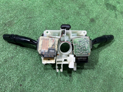 Блок подрулевых переключателей оптитрон SUBARU LEGACY OEM 83111AE510 BHE BH9 BH5 BE5 BE9 BEE 2002 EJ208 MT5