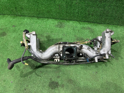 インテークマニホールド SUBARU LEGACY OEM 14001AB334 BE5 2002 EJ208 MT5