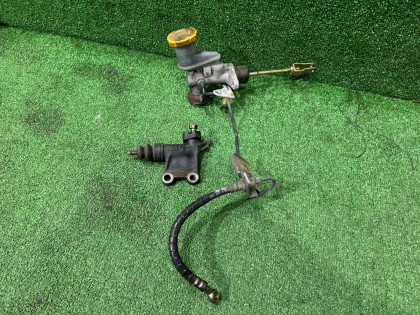 Главный цилиндр сцепления Свап SUBARU LEGACY OEM 37230AE020 30620AA012 BE5 2002 EJ208 MT5