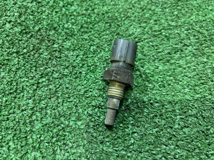 เซ็นเซอร์อุณหภูมิน้ำหล่อเย็น 22630AA100 22630AA160 SUBARU LEGACY